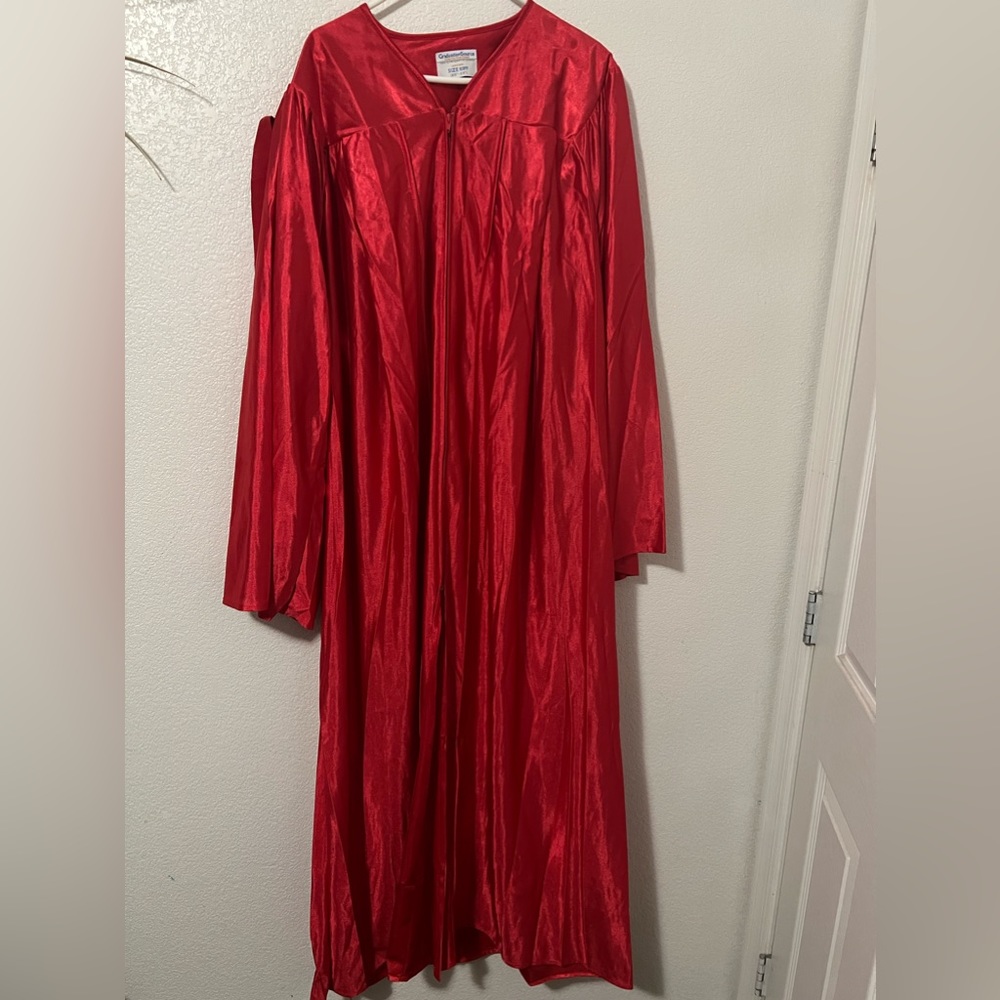 Mohave Community College Graduation Gown